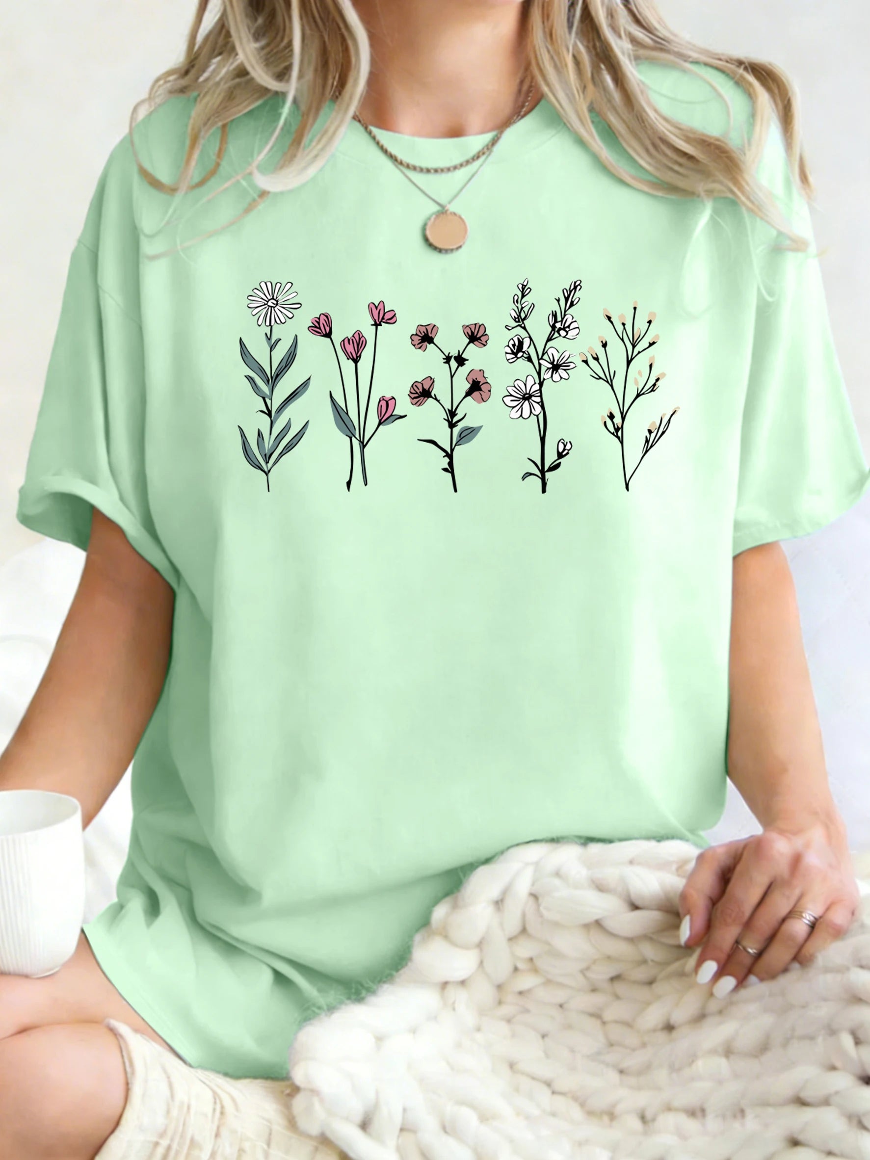 All Kinds Of Beautiful Flowers Printed T-Shirt Women Cotton Loose T Shirts All-Match Summer Clothing Comfortable Y2K Streetwear